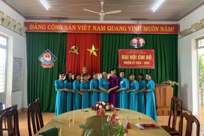 Đại hội chi bộ trường Mầm non Bông Sen Nhiệm kỳ 2022- 2025 thành công tốt đẹp