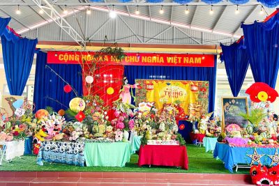 TRƯỜNG MẦM NON BÔNG SEN TƯNG BỪNG TỔ CHỨC “VUI TẾT TRUNG THU 2025”