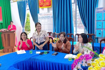 LỄ KẾT NẠP ĐẢNG VIÊN MỚI NĂM 2025